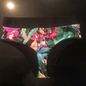 BODY GLOVE ELENA RIBBED BOTTOM, SIZE XS NWT